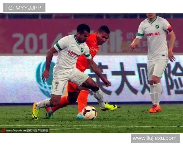 城市联赛特别报道:杭州篮球队如何在逆境中崛起的奋斗故事